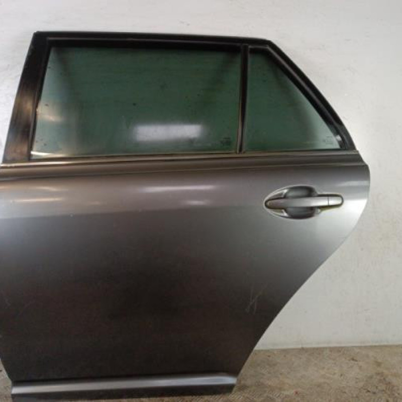 Porte arriere gauche TOYOTA AVENSIS 2