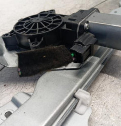 Leve vitre electrique avant droit DACIA DUSTER 1 Photo n°5