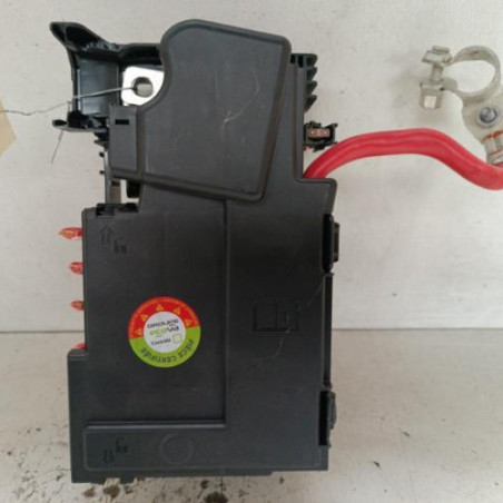 Porte fusible OPEL ASTRA K SPORTS Photo n°1