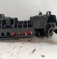 Porte fusible OPEL ASTRA K SPORTS Photo n°4