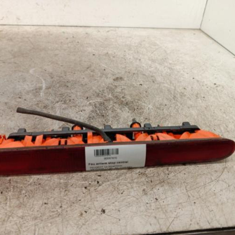 Feu arriere stop central PEUGEOT 206