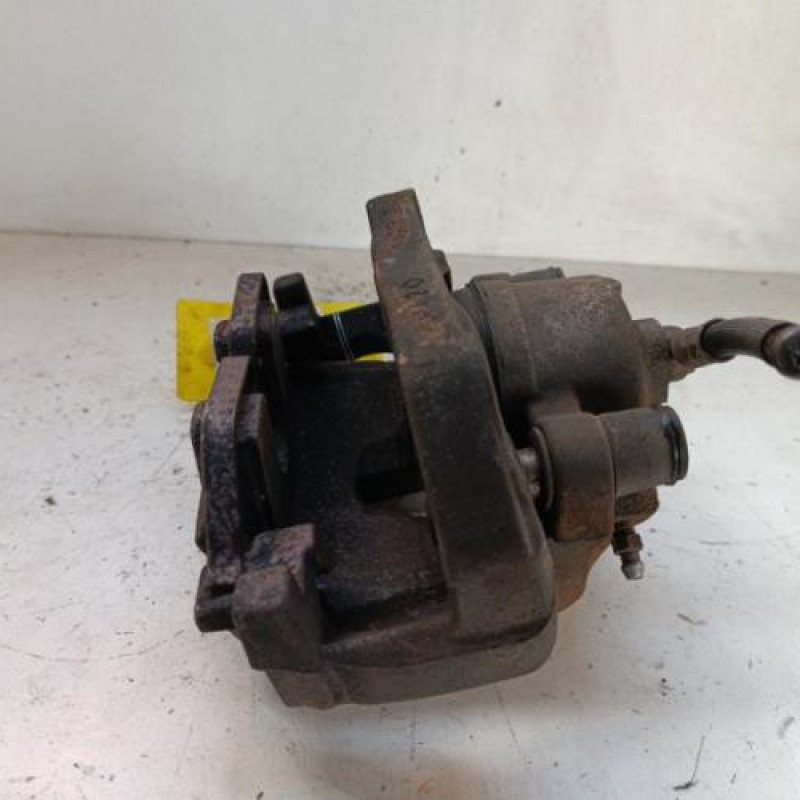Etrier avant droit (freinage) CITROEN JUMPY 3 XS Etrier avant droit (freinage) CITROEN JUMPY 3 XS