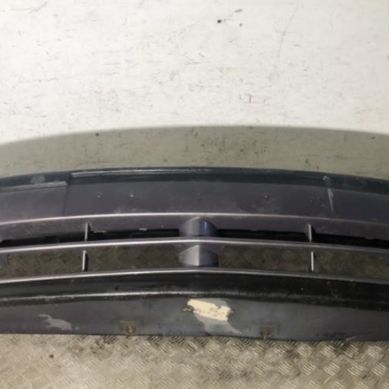 Pare choc avant RENAULT LAGUNA 1 Pare choc avant RENAULT LAGUNA 1