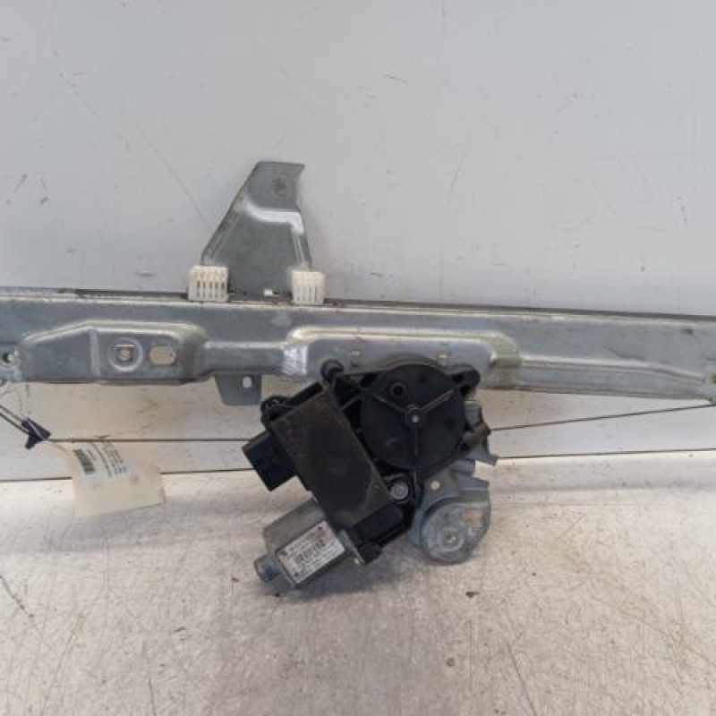 Leve vitre electrique avant gauche PEUGEOT 308 1 SW