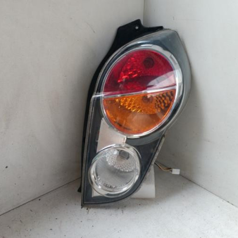 Feu arriere principal droit (feux) CHEVROLET SPARK Feu arriere principal droit (feux) CHEVROLET SPARK