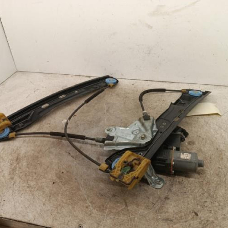 Leve vitre electrique avant gauche OPEL INSIGNIA 1
