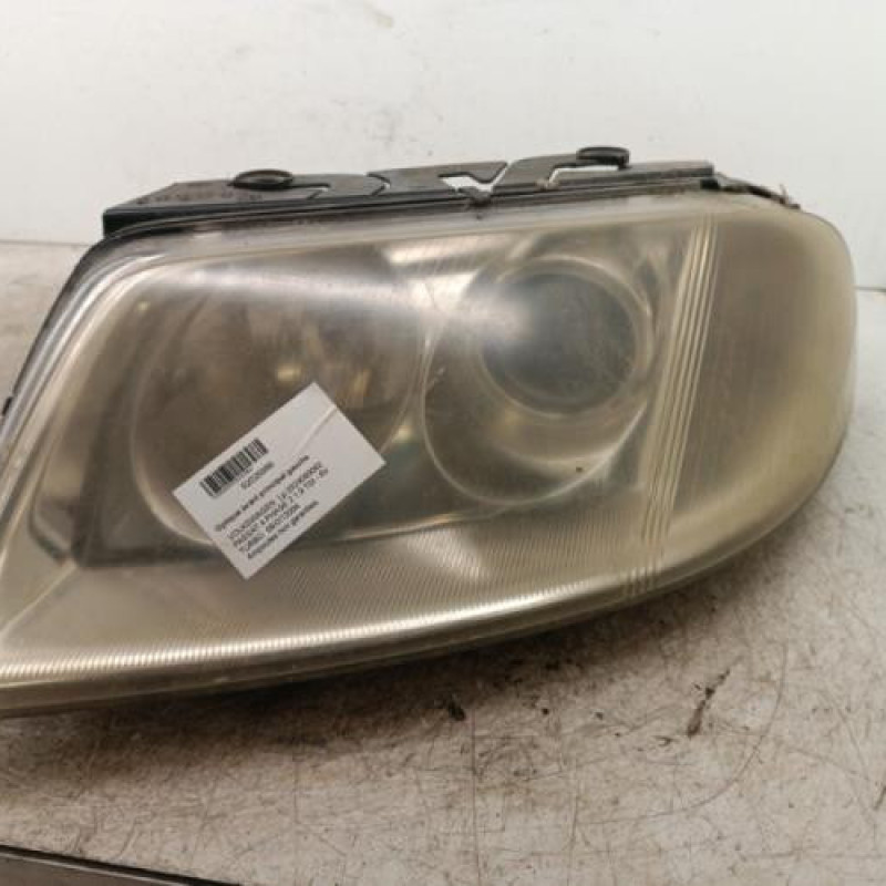 Optique avant principal gauche (feux)(phare) VOLKSWAGEN PASSAT 4