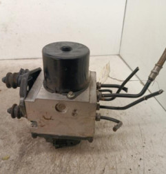 Bloc ABS (freins anti-blocage) VOLKSWAGEN PASSAT 5