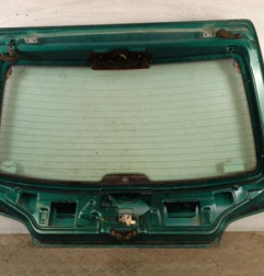 Malle/Hayon arriere PEUGEOT 106
