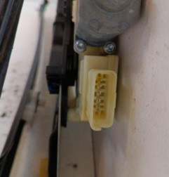 Leve vitre electrique avant gauche CITROEN C4 GRAND PICASSO 2 Photo n°3