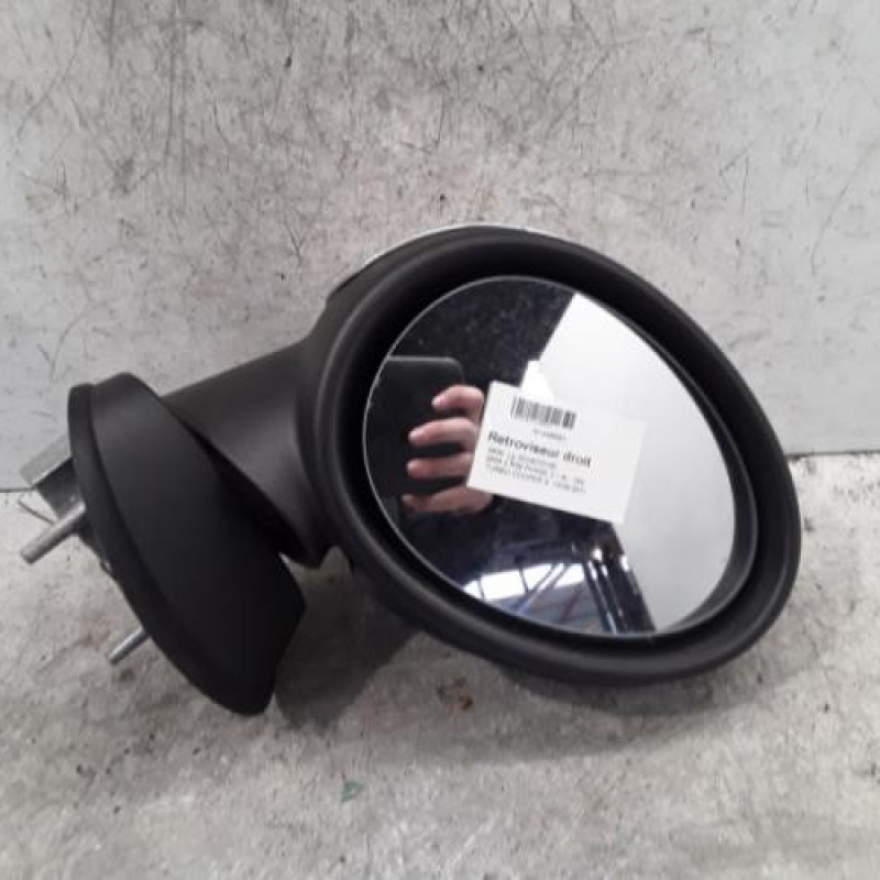 Retroviseur droit MINI MINI 2 R56 Retroviseur droit MINI MINI 2 R56