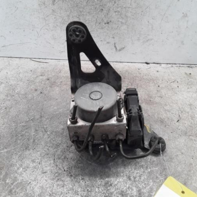 Bloc ABS (freins anti-blocage) RENAULT KANGOO 2 Bloc ABS (freins anti-blocage) RENAULT KANGOO 2
