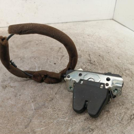 Serrure de coffre MERCEDES CLASSE C 204