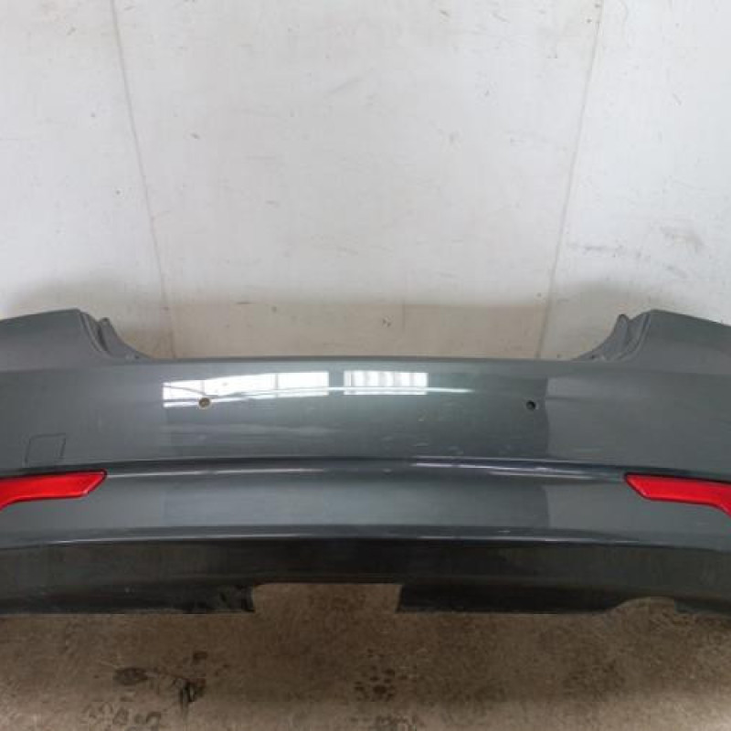 Pare choc arriere KIA CEE-D 1 Pare choc arriere KIA CEE-D 1
