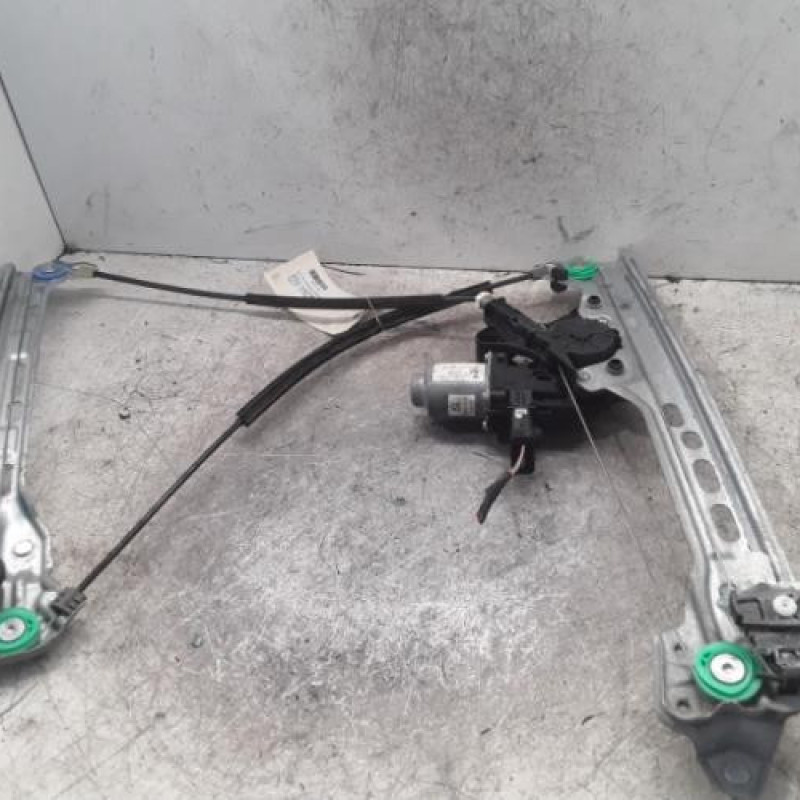 Leve vitre electrique avant droit RENAULT MEGANE 4