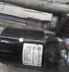 Moteur essuie glace avant AUDI A3 1 Photo n°3