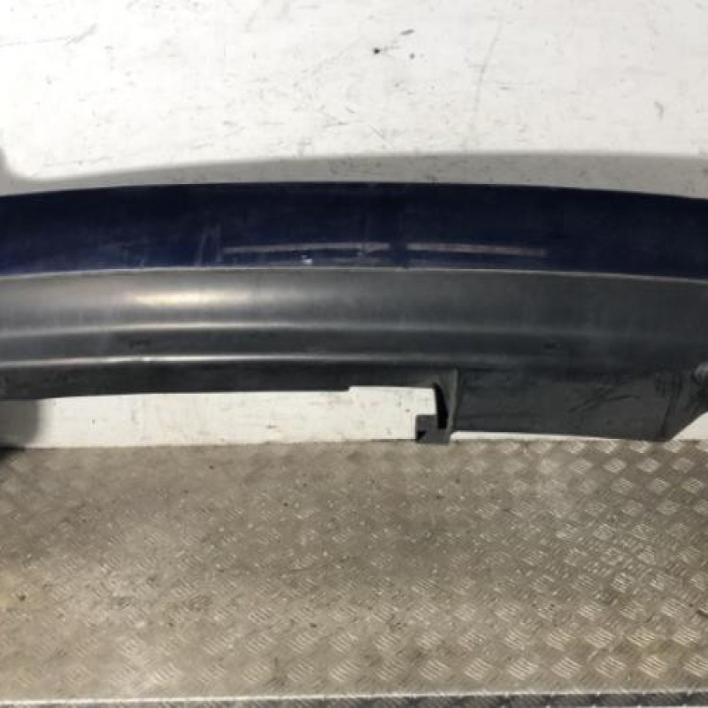 Pare choc arriere VOLKSWAGEN PASSAT 4 Pare choc arriere VOLKSWAGEN PASSAT 4