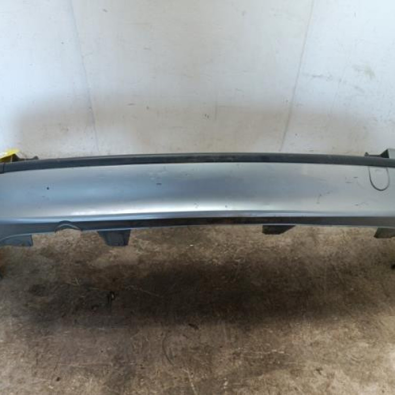 Pare choc arriere OPEL ZAFIRA A