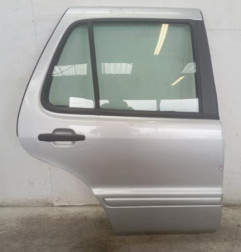 Porte arriere droit MERCEDES CLASSE M 163 Photo n°1