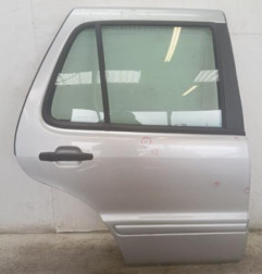 Porte arriere droit MERCEDES CLASSE M 163 Photo n°3