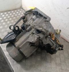 Boite de vitesses PEUGEOT 106 Photo n°3