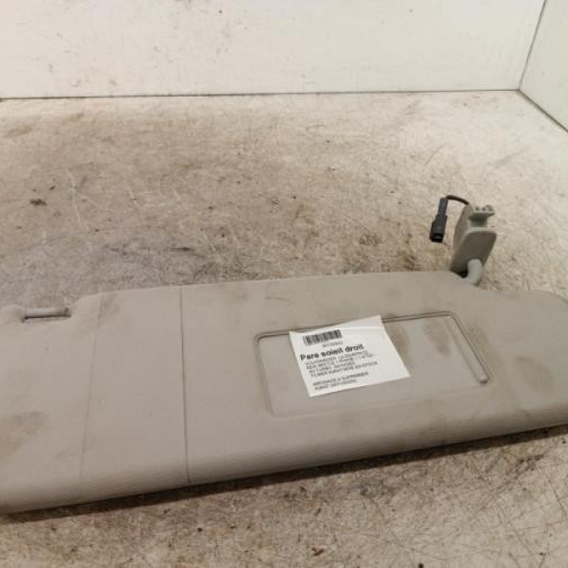 Pare soleil droit VOLKSWAGEN NEW BEETLE 1 Pare soleil droit VOLKSWAGEN NEW BEETLE 1