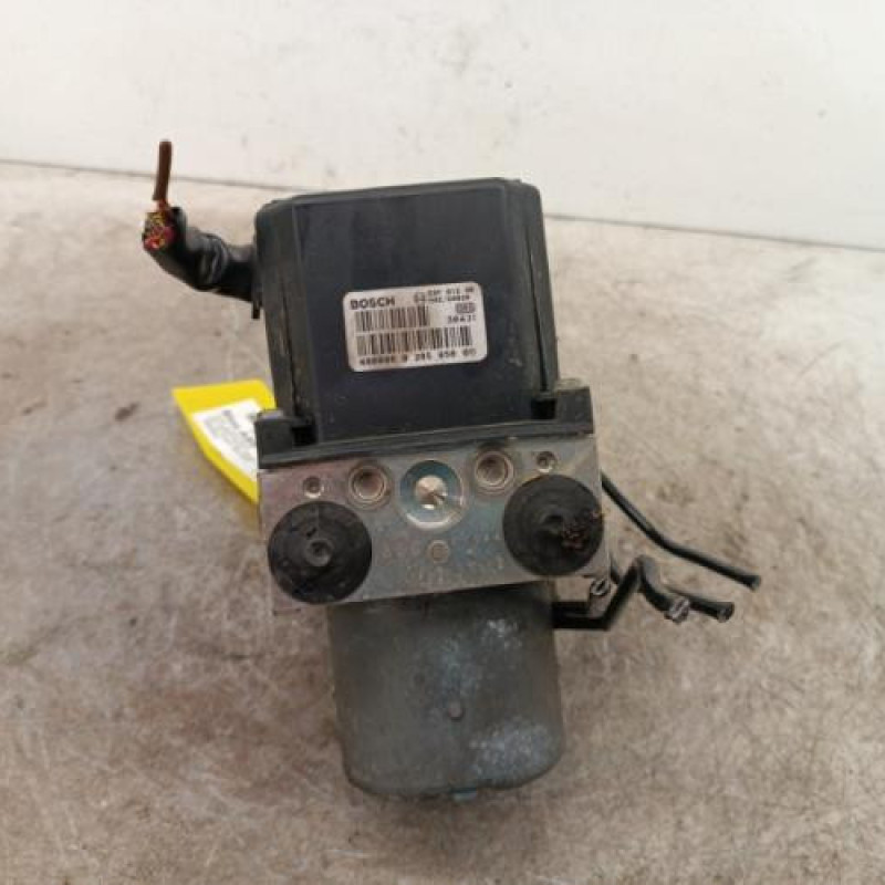 Bloc ABS (freins anti-blocage) AUDI A4 2