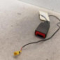 Attache ceinture avant gauche RENAULT TWINGO 3
