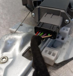 Leve vitre electrique arriere droit PEUGEOT 5008 1 Photo n°6