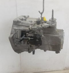 Boite de vitesses PEUGEOT 5008 1 Photo n°3