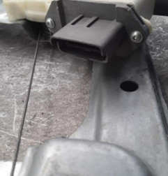 Leve vitre electrique avant gauche PEUGEOT 5008 1 Photo n°3