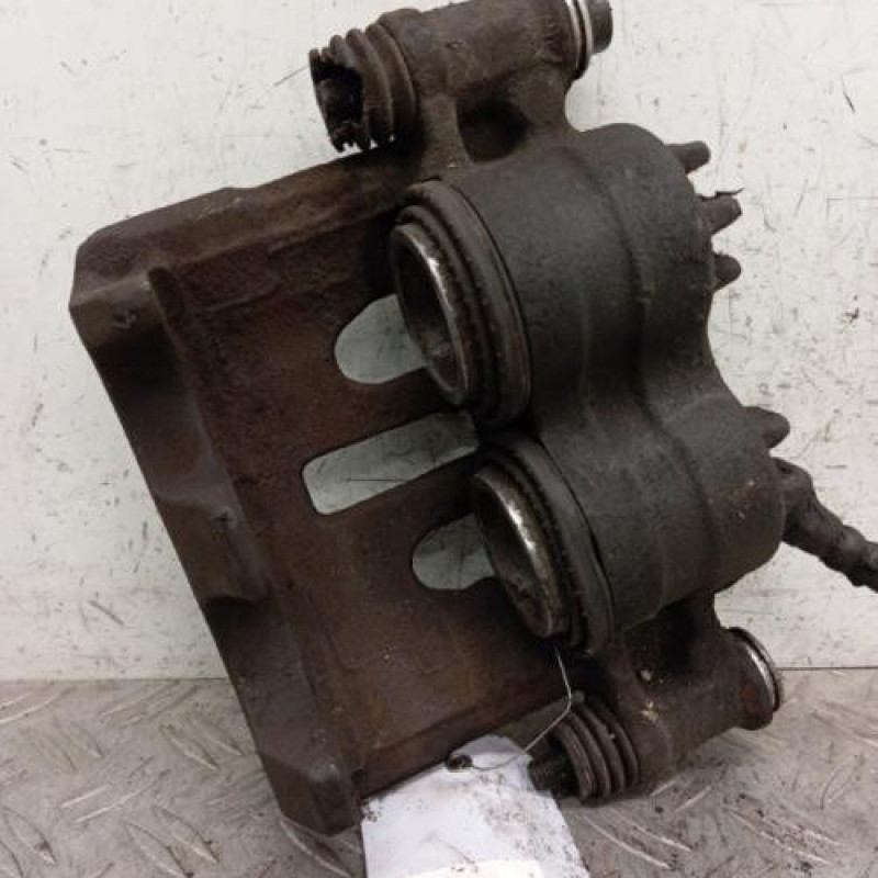 Etrier avant droit (freinage) OPEL MOVANO B Etrier avant droit (freinage) OPEL MOVANO B