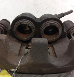 Etrier avant droit (freinage) OPEL MOVANO A