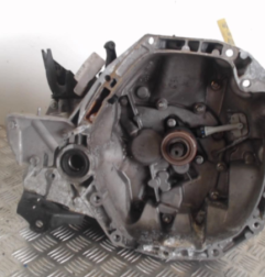 Boite de vitesses RENAULT CLIO 4 Photo n°1