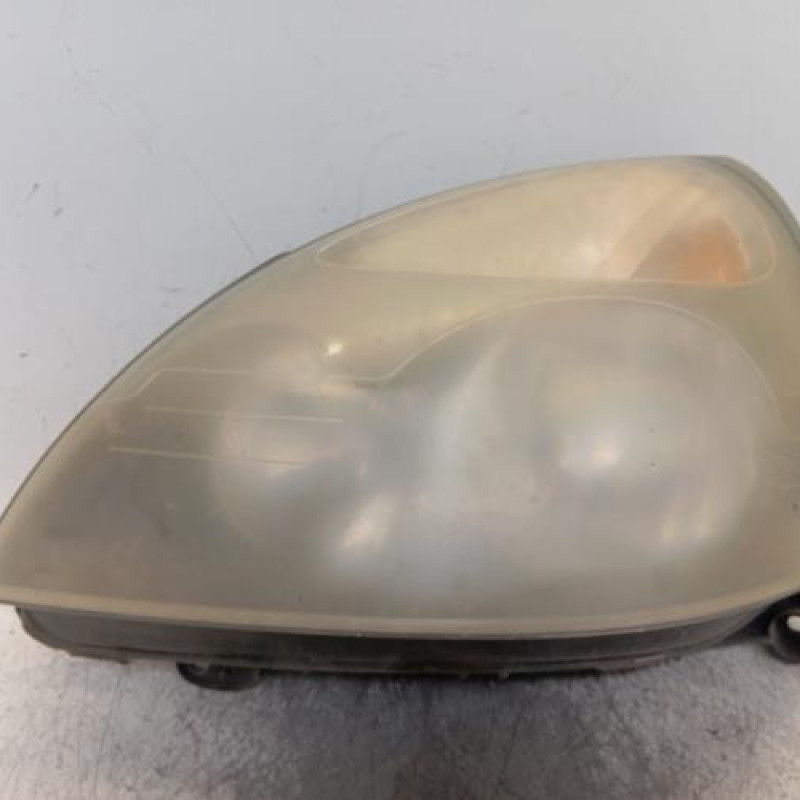 Optique avant principal gauche (feux)(phare) RENAULT CLIO 2