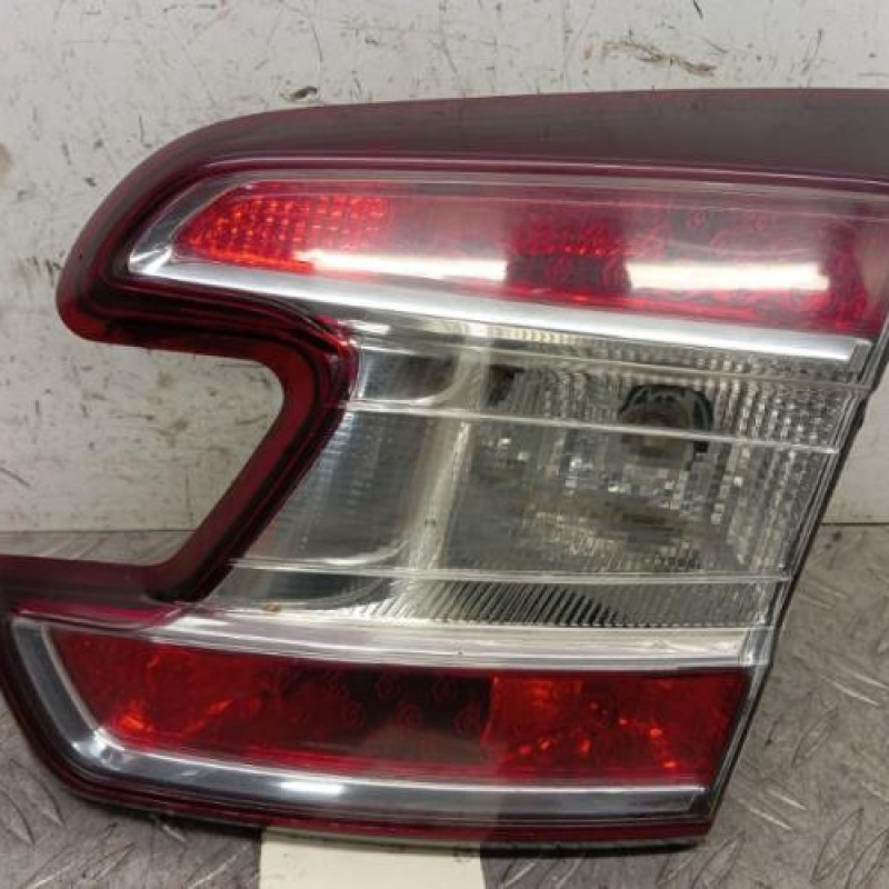 Feu arriere secondaire droit (feux) RENAULT MEGANE 3 Feu arriere secondaire droit (feux) RENAULT MEGANE 3