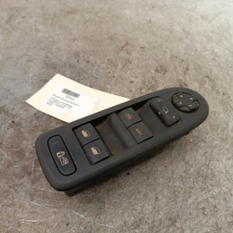 Interrupteur de leve vitre avant gauche CITROEN C5 2