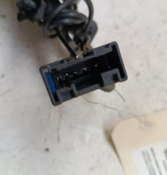 Attache ceinture avant gauche CITROEN BERLINGO 2 Photo n°4