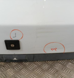 Malle/Hayon arriere RENAULT CLIO 1