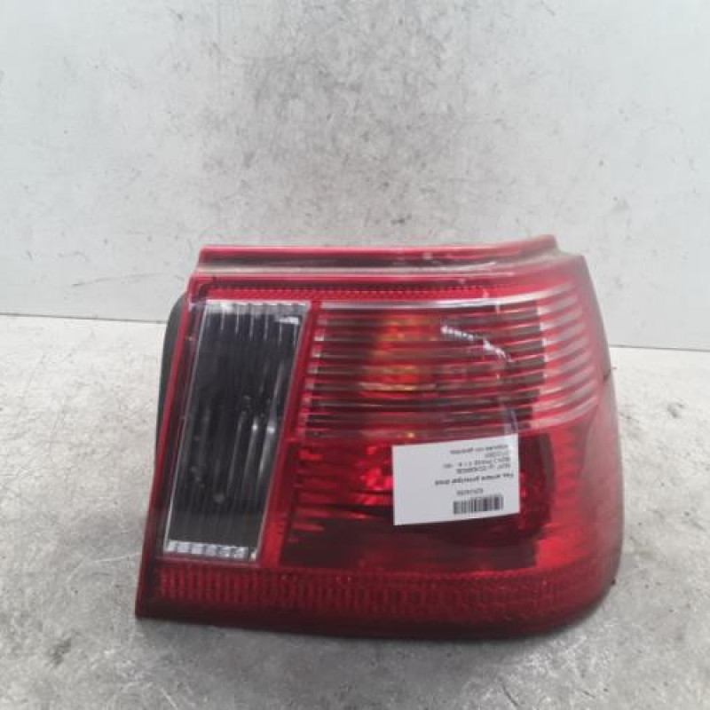 Feu arriere principal droit (feux) SEAT IBIZA 2 Feu arriere principal droit (feux) SEAT IBIZA 2