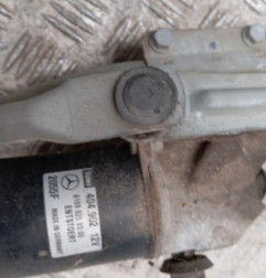 Moteur essuie glace avant MERCEDES CLASSE A 169 Photo n°4