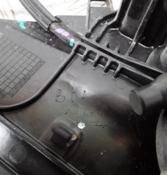 Leve vitre electrique avant droit PEUGEOT 3008 2 Photo n°4
