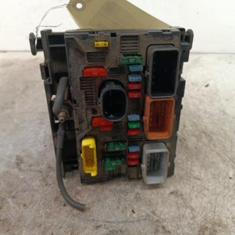 Boitier servitude moteur (BSM) PEUGEOT 207