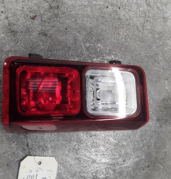 Feu arriere secondaire droit (feux) RENAULT TRAFIC 3 COURT Photo n°1