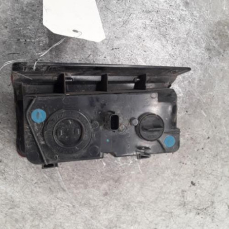 Feu arriere secondaire droit (feux) RENAULT TRAFIC 3 COURT