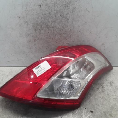 Feu arriere principal droit (feux) SUZUKI SWIFT 4 Photo n°1