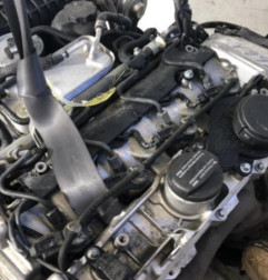 Moteur MERCEDES CLASSE C 203 Photo n°6