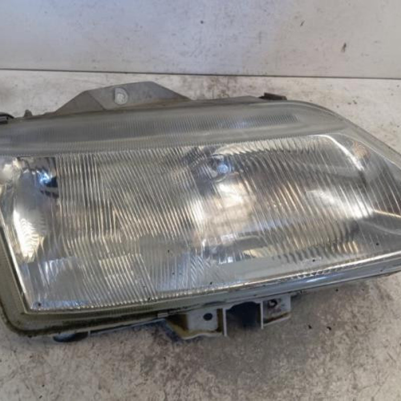 Optique avant principal droit (feux)(phare) RENAULT ESPACE 3