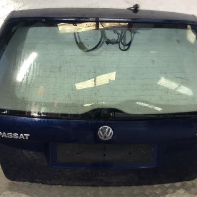 Malle/Hayon arriere VOLKSWAGEN PASSAT 4 Malle/Hayon arriere VOLKSWAGEN PASSAT 4