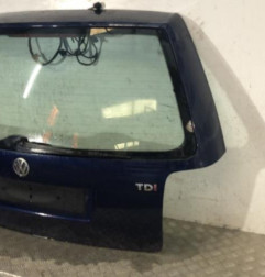 Malle/Hayon arriere VOLKSWAGEN PASSAT 4
